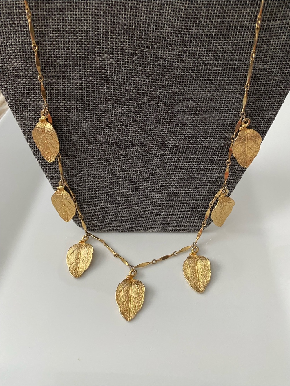 Gold Leaf Pendant Necklace - Elegant Women's Jewelry